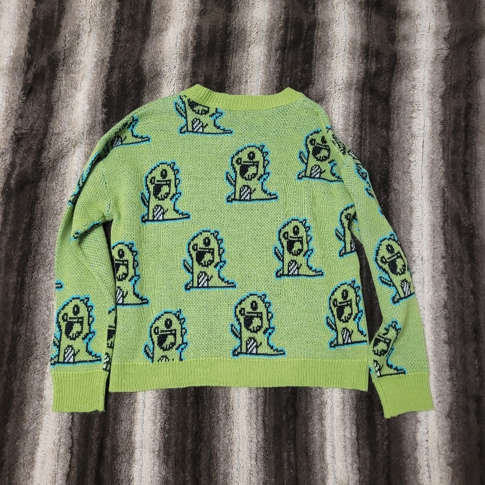 Creature sweater size m - Picture 4 of 4